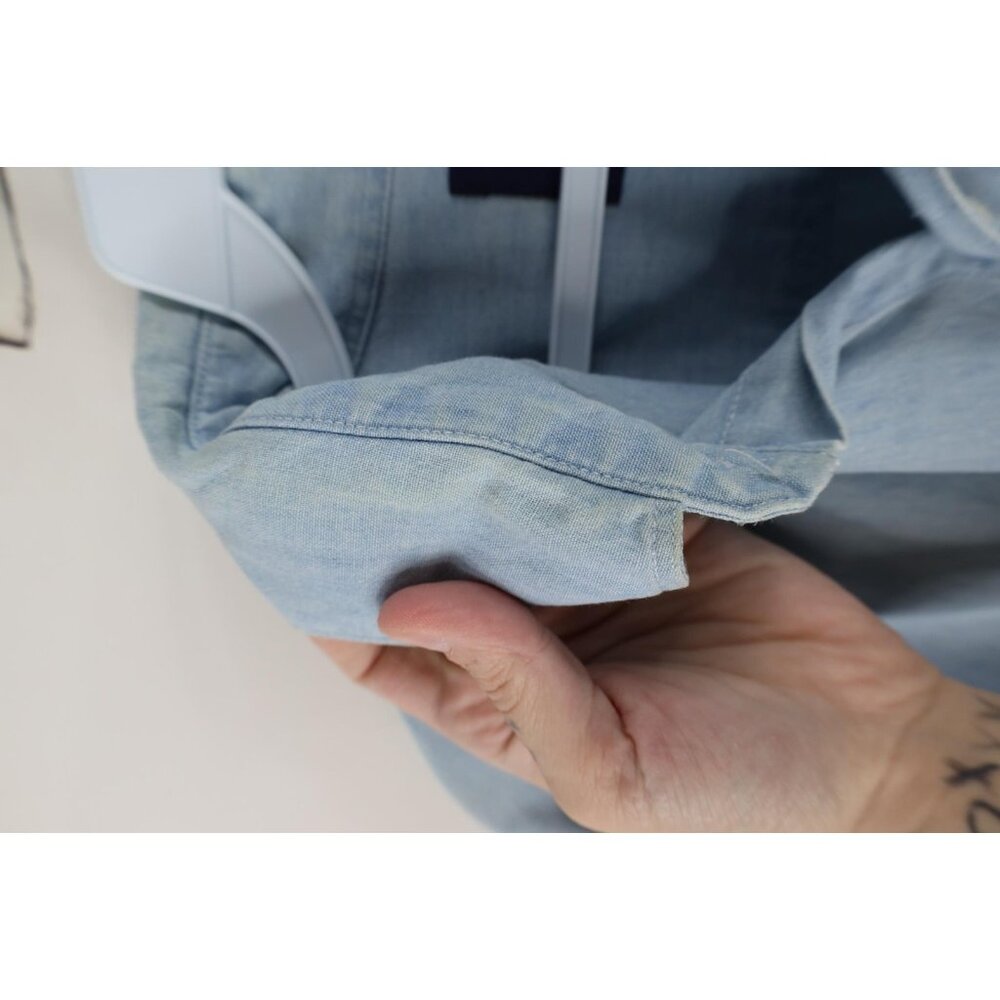 Vtg 90s Gap Mens Medium Distressed Denim Jean Collared Button Down Shirt Blue - Picture 9 of 13